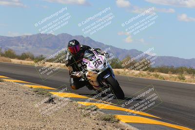 media/Oct-08-2022-SoCal Trackdays (Sat) [[1fc3beec89]]/Turn 7 Inside (145pm)/